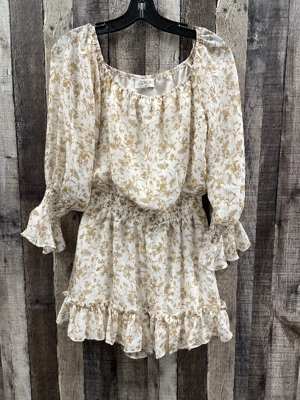 Dress Casual Short By Cme  Size: S